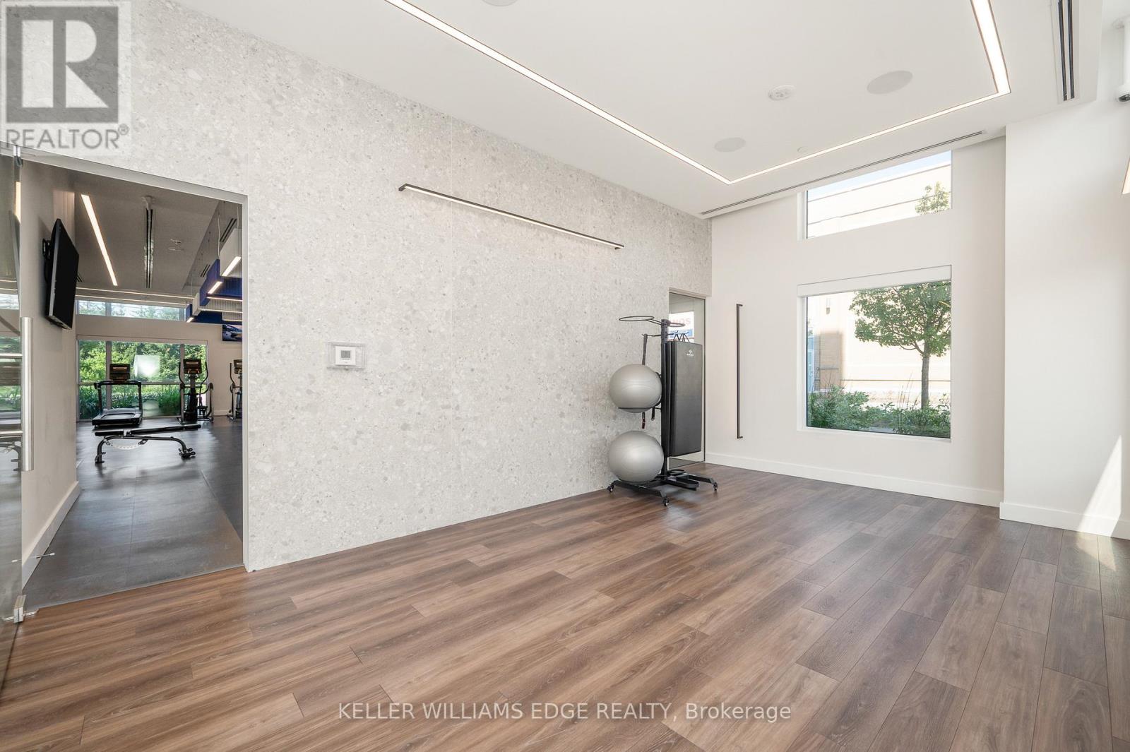 #305 509 DUNDAS STREET W - Image 40