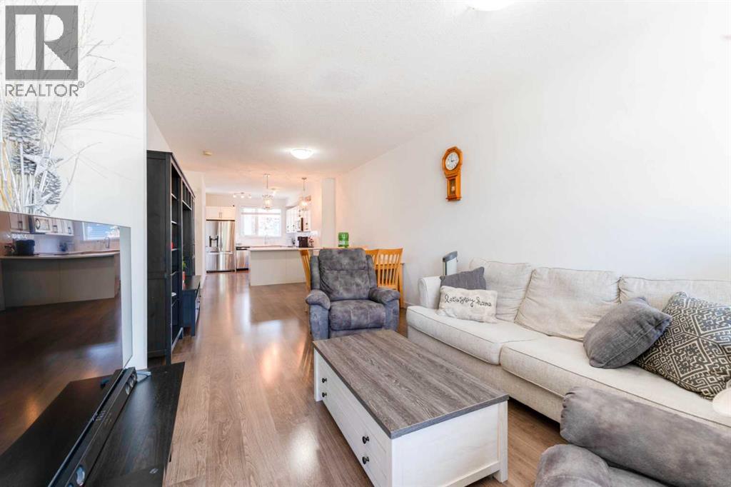 314 Redstone Boulevard NE - 6