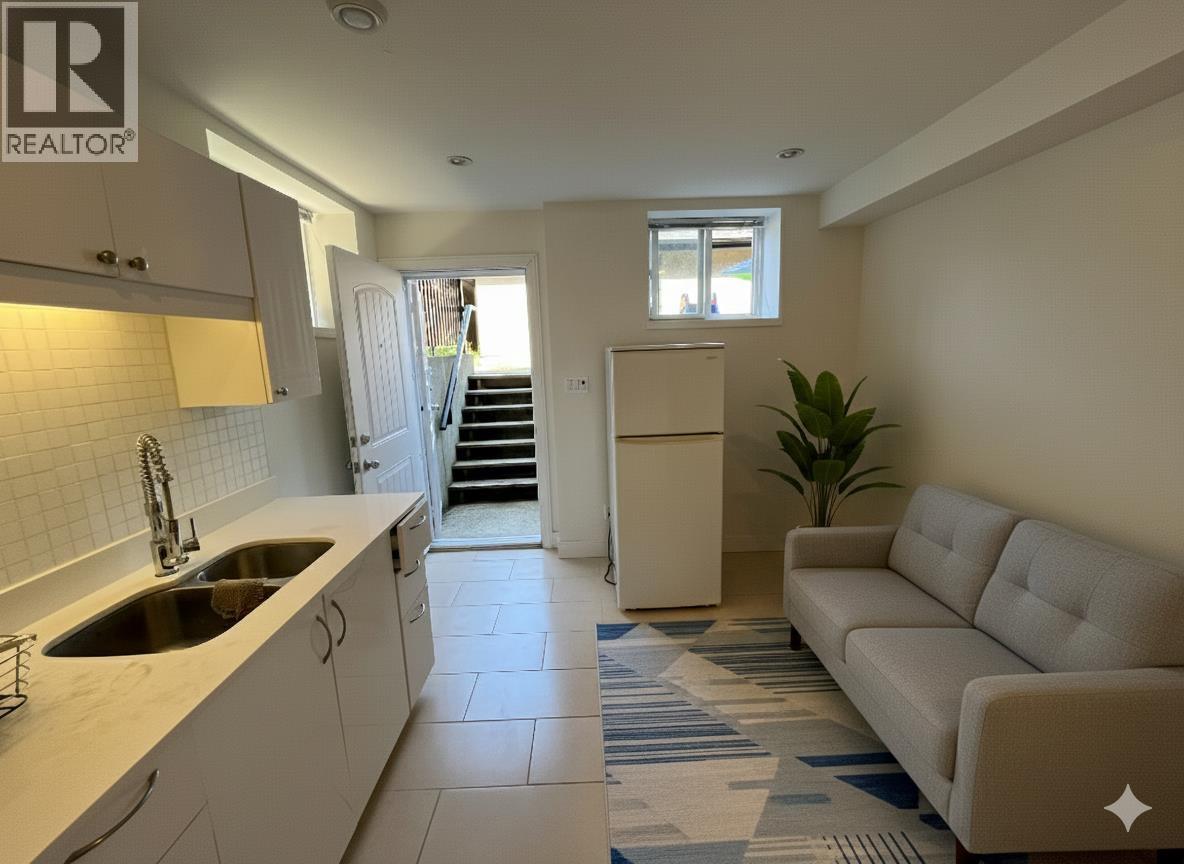 1BED 25XX E 28 AVENUE, Vancouver