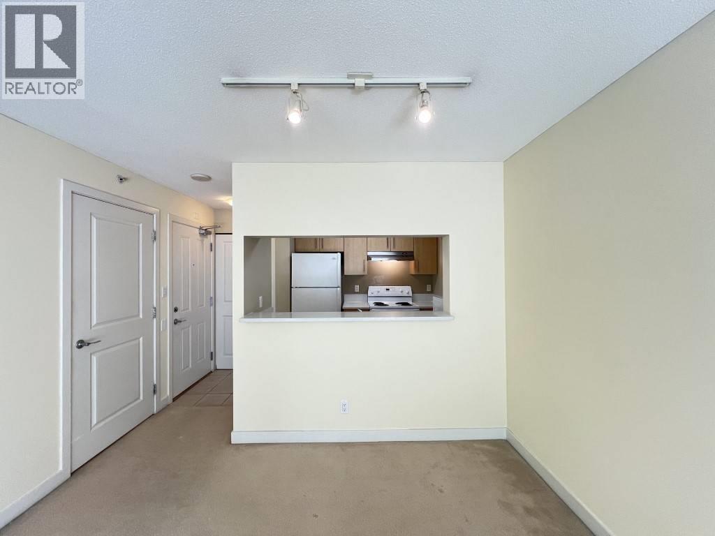 201 3660 VANNESS AVENUE, Vancouver