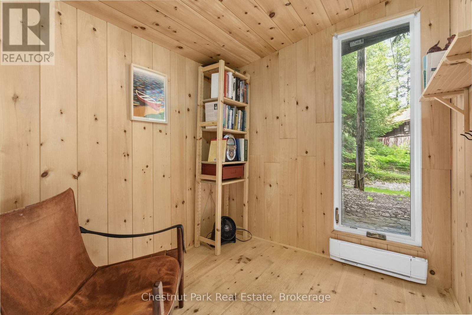 1071 STRACHAN POINT ROAD - 17