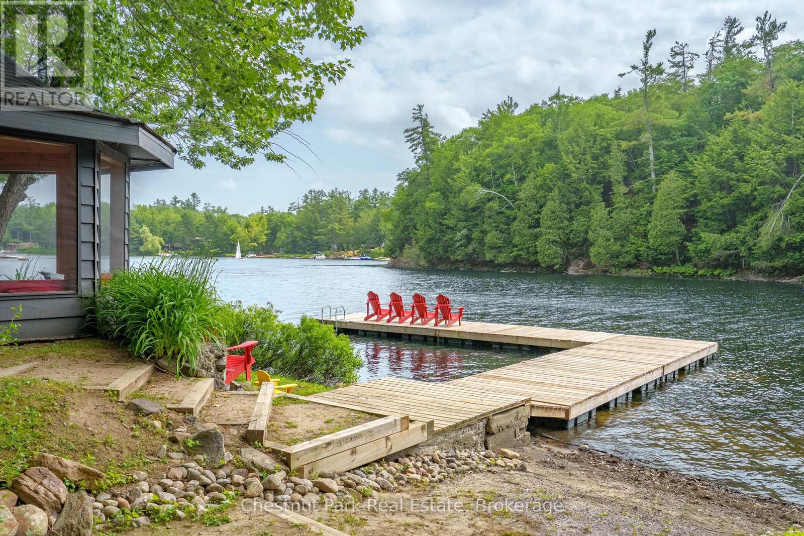 1071 STRACHAN POINT ROAD - 22
