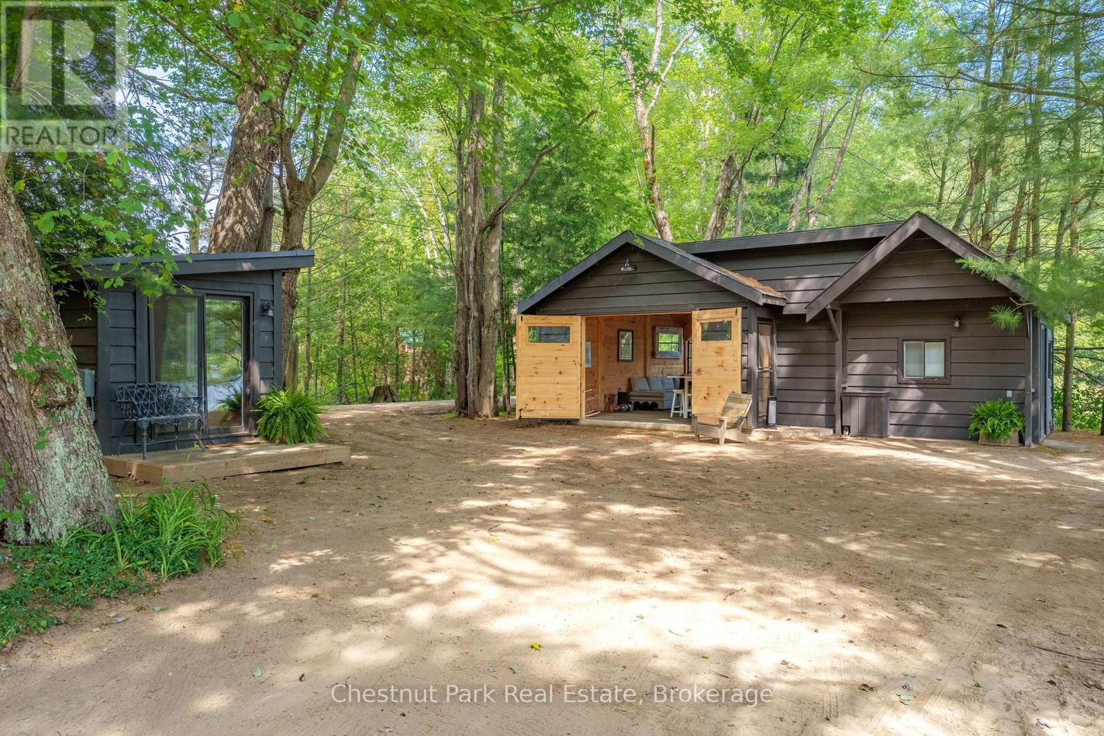 1071 STRACHAN POINT ROAD - 29
