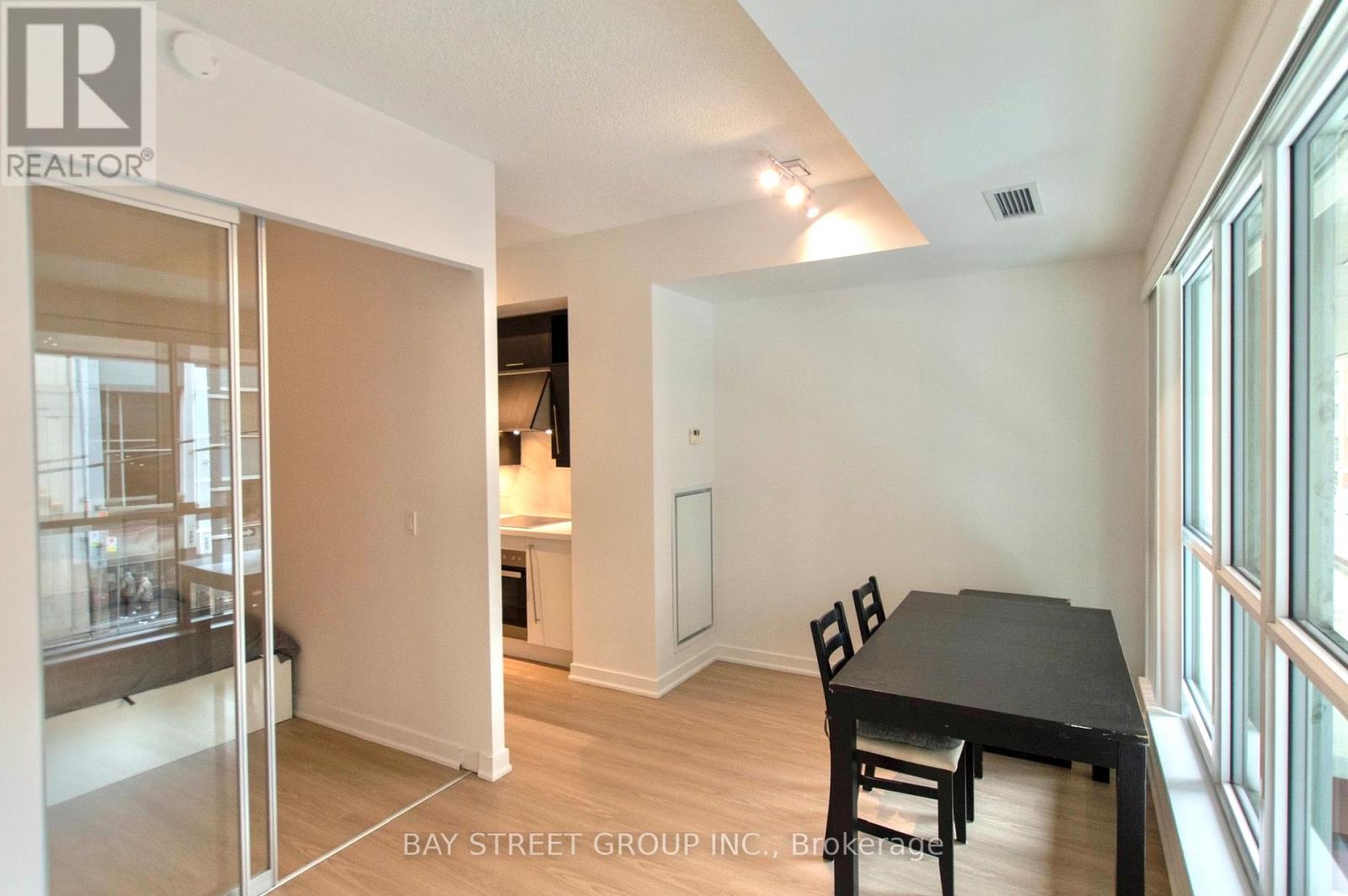#203 199 RICHMOND STREET W - 8