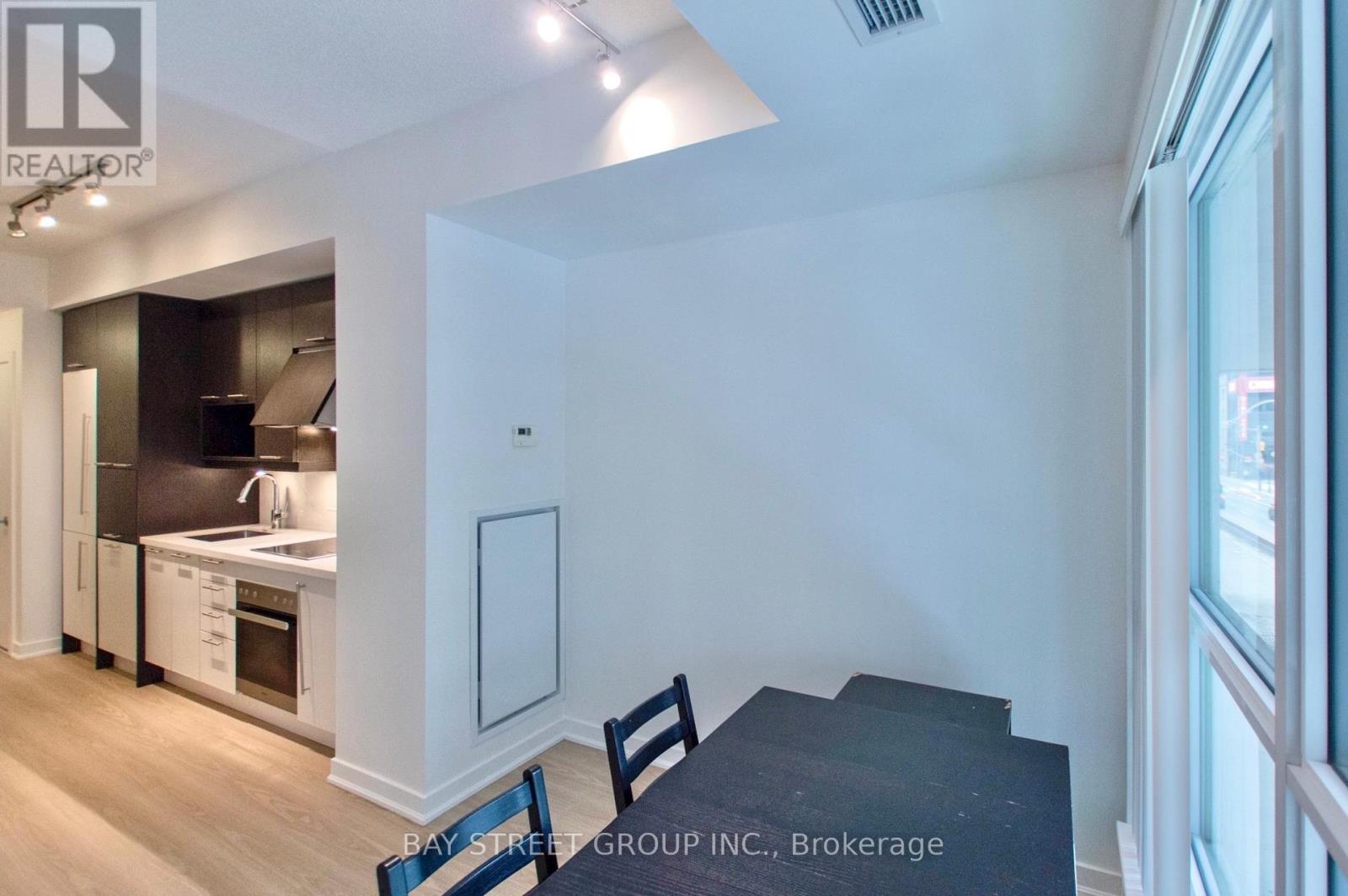 #203 199 RICHMOND STREET W - 9