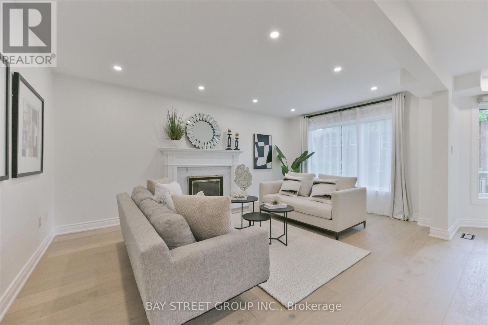 49 CYGNUS DRIVE - 21