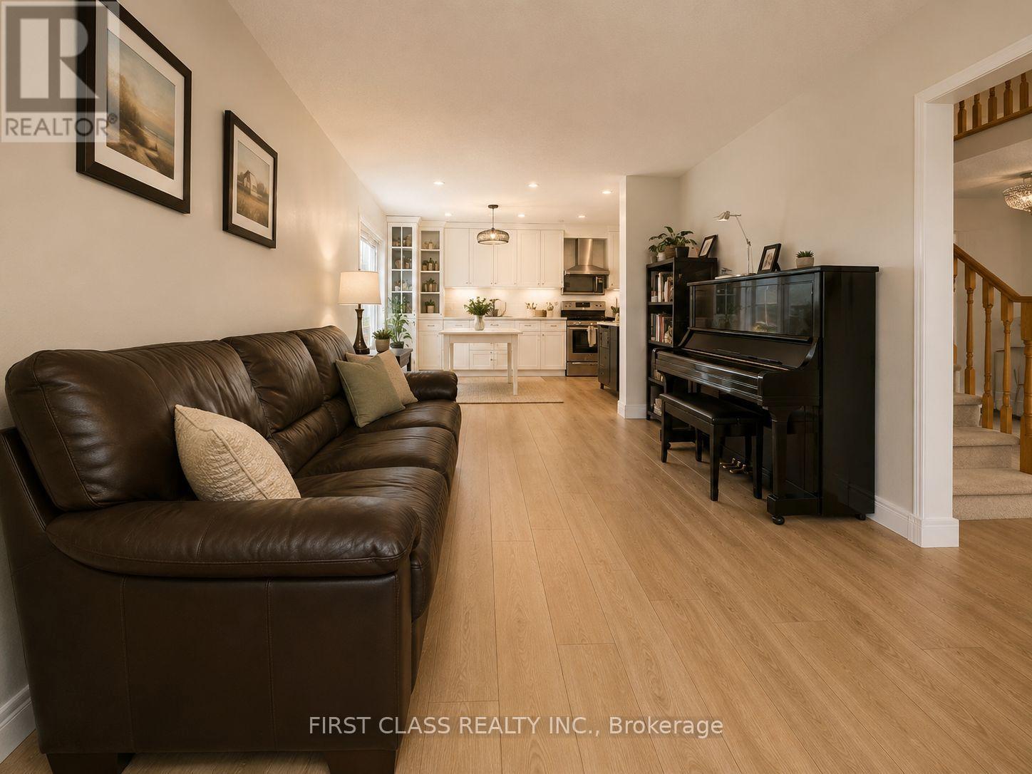 2360 CREDIT VALLEY ROAD - 23