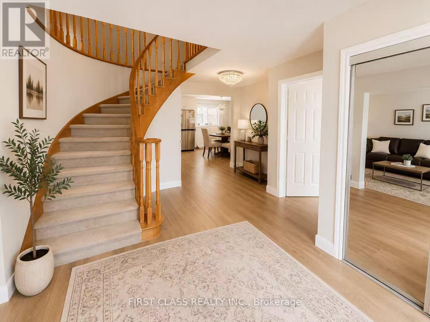 2360 CREDIT VALLEY ROAD - 18
