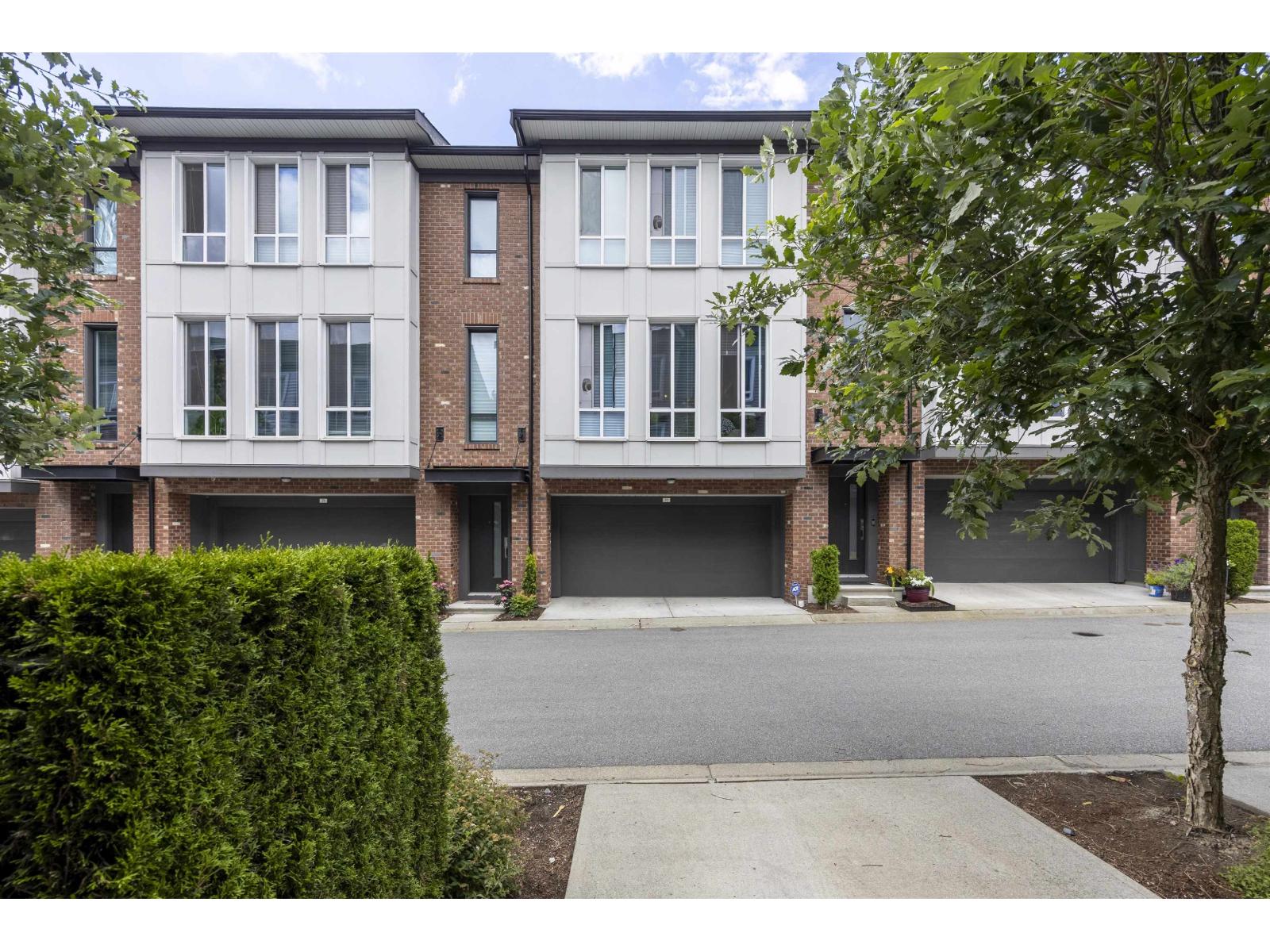 70 15898 27 AVENUE, Surrey — photo 2