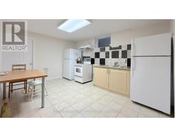95 Pleasant View Drive, Toronto, ON M2J3R2 Photo 9