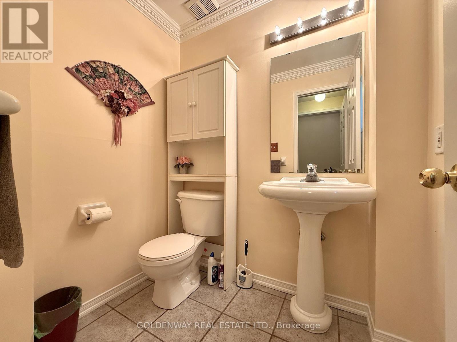 20 GREEN ASH TERRACE - 21