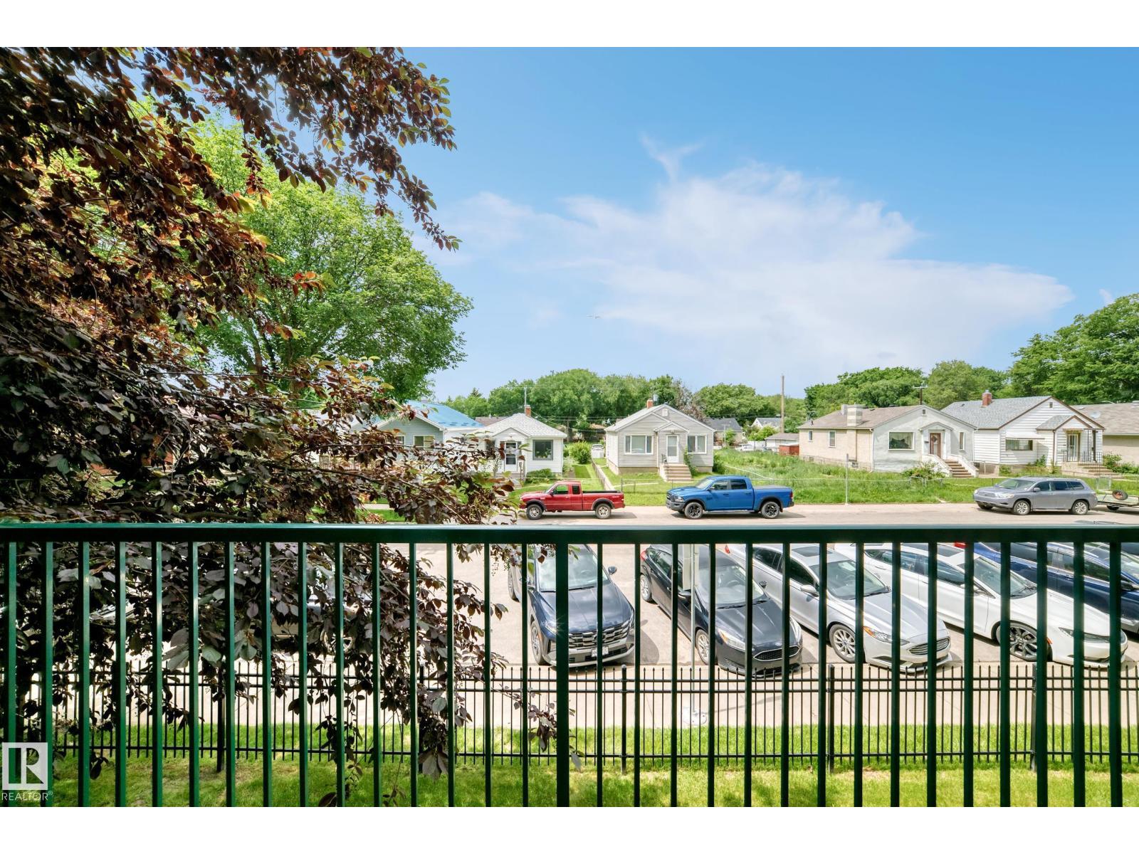 #221 11325 83 ST NW - 17