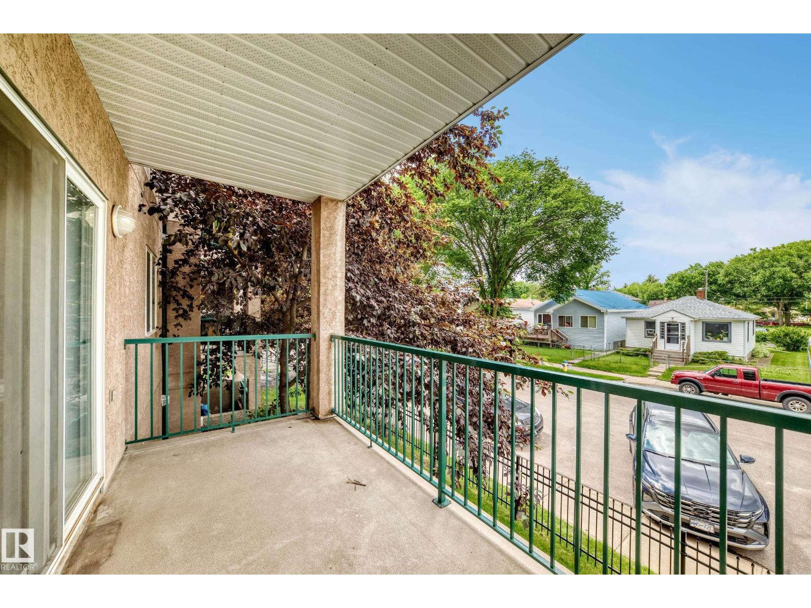 #221 11325 83 ST NW - 18