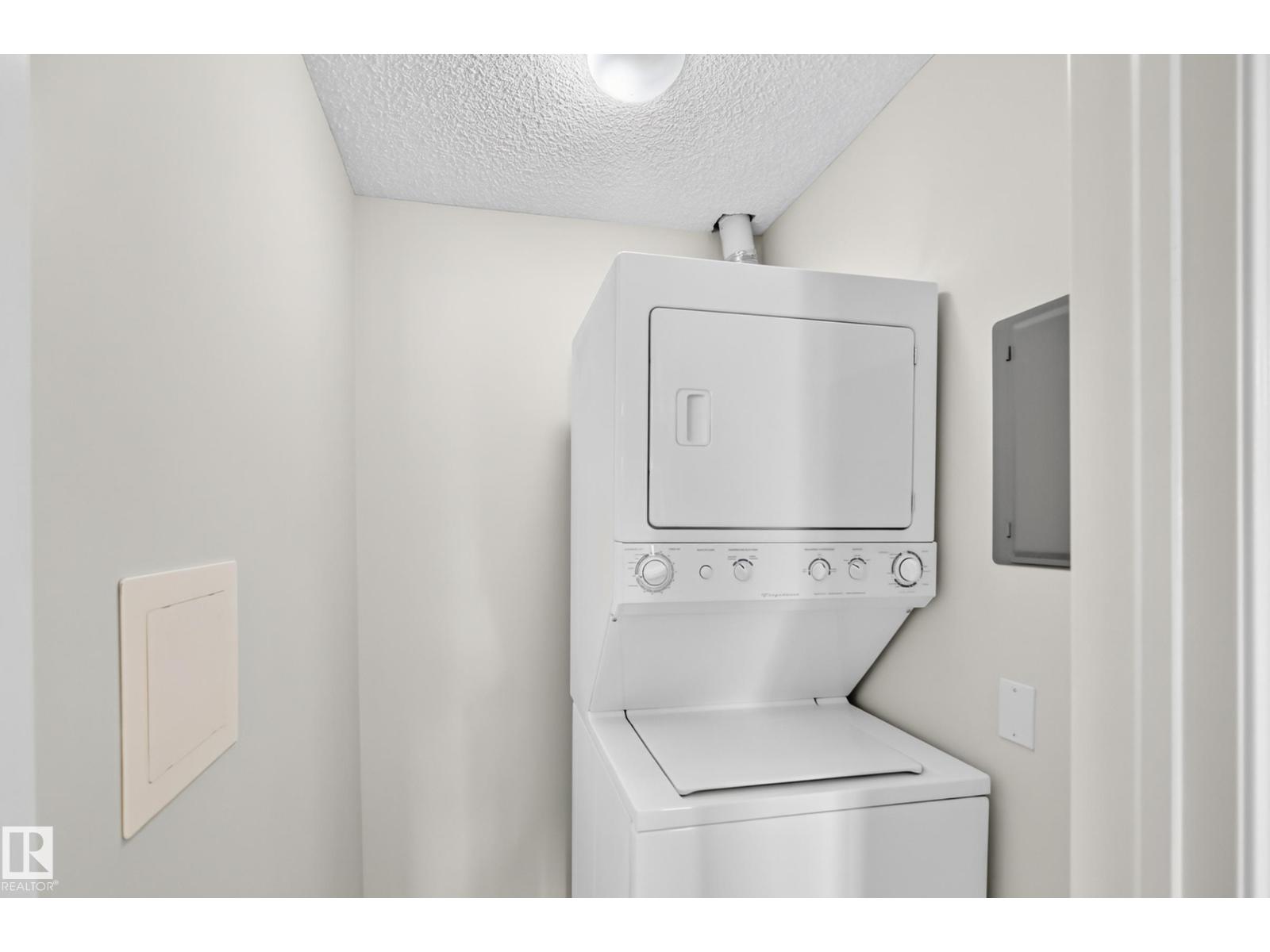 #221 11325 83 ST NW - 35