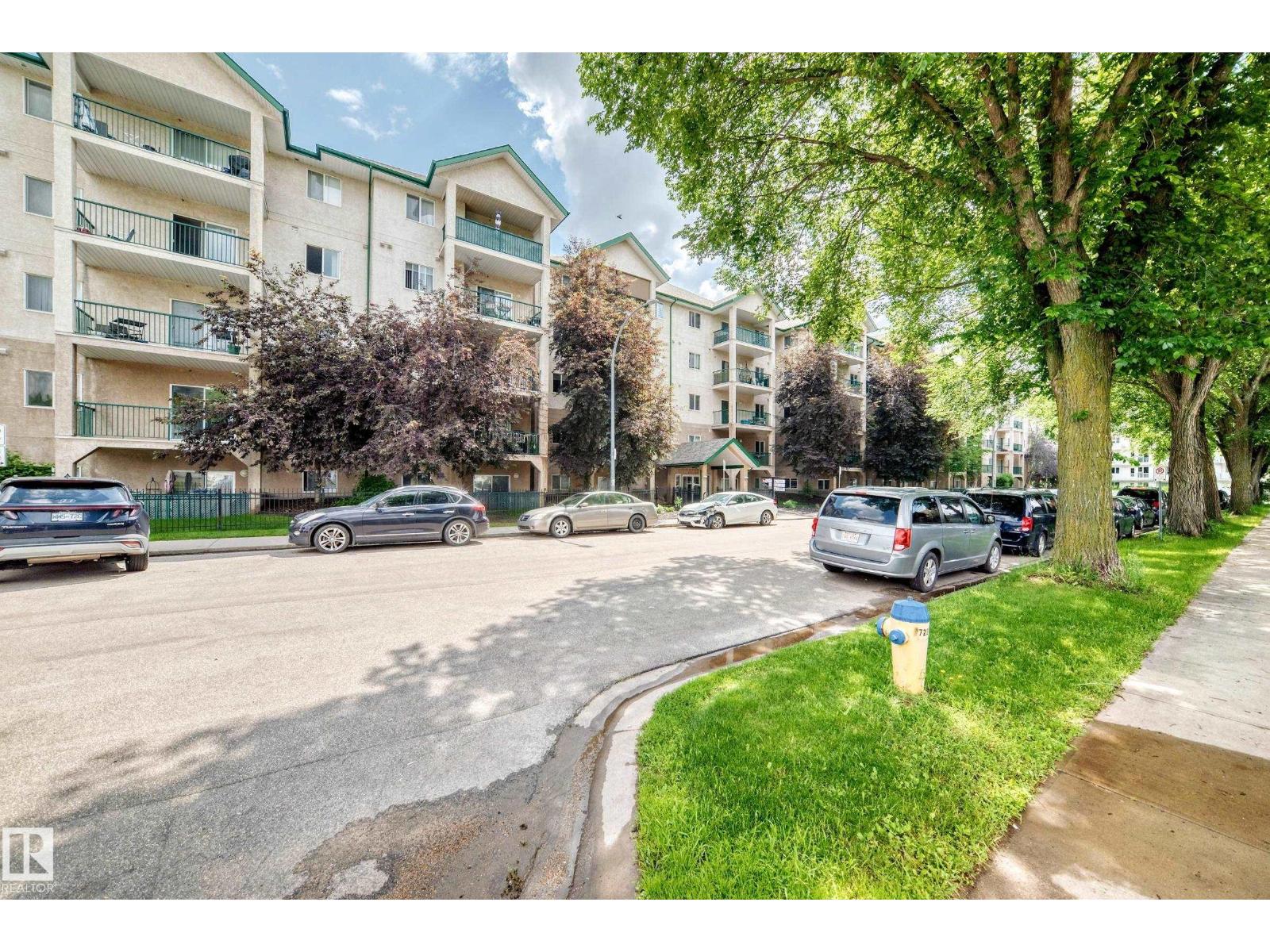 #221 11325 83 ST NW - 4