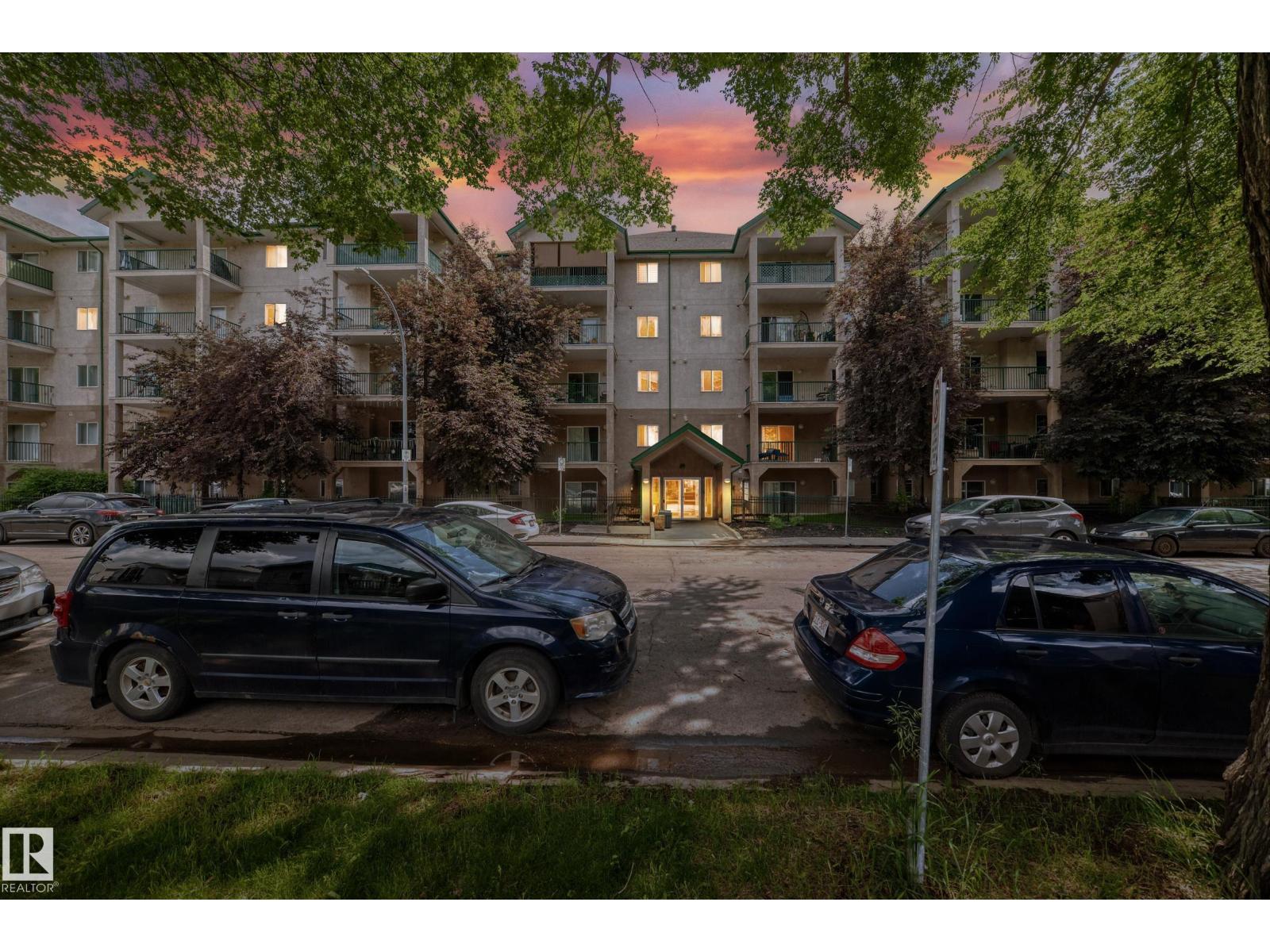 #221 11325 83 ST NW - 49