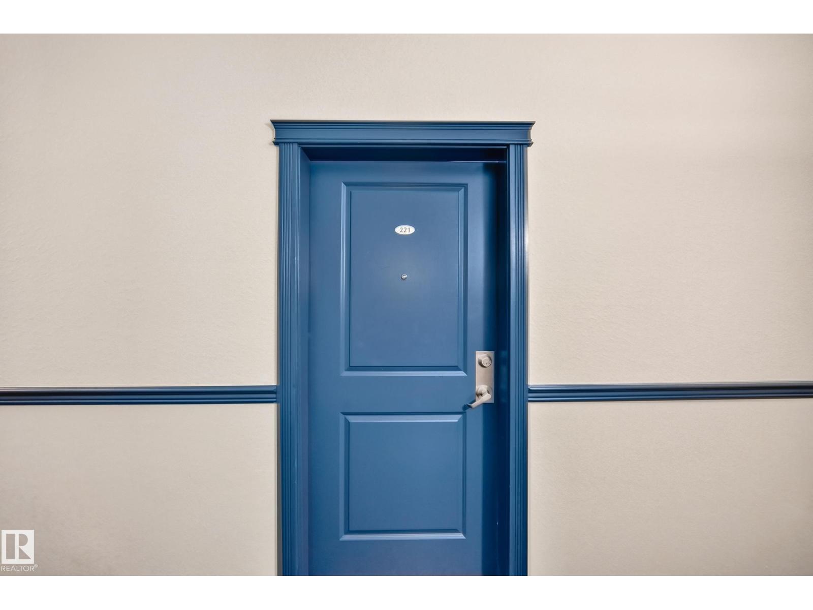 #221 11325 83 ST NW - 5
