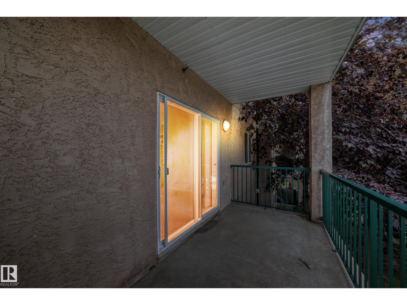 #221 11325 83 ST NW - 52