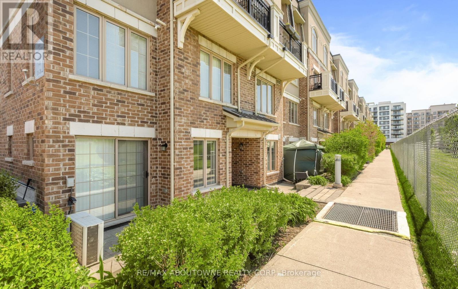 #1 2441 GREENWICH DRIVE - 12