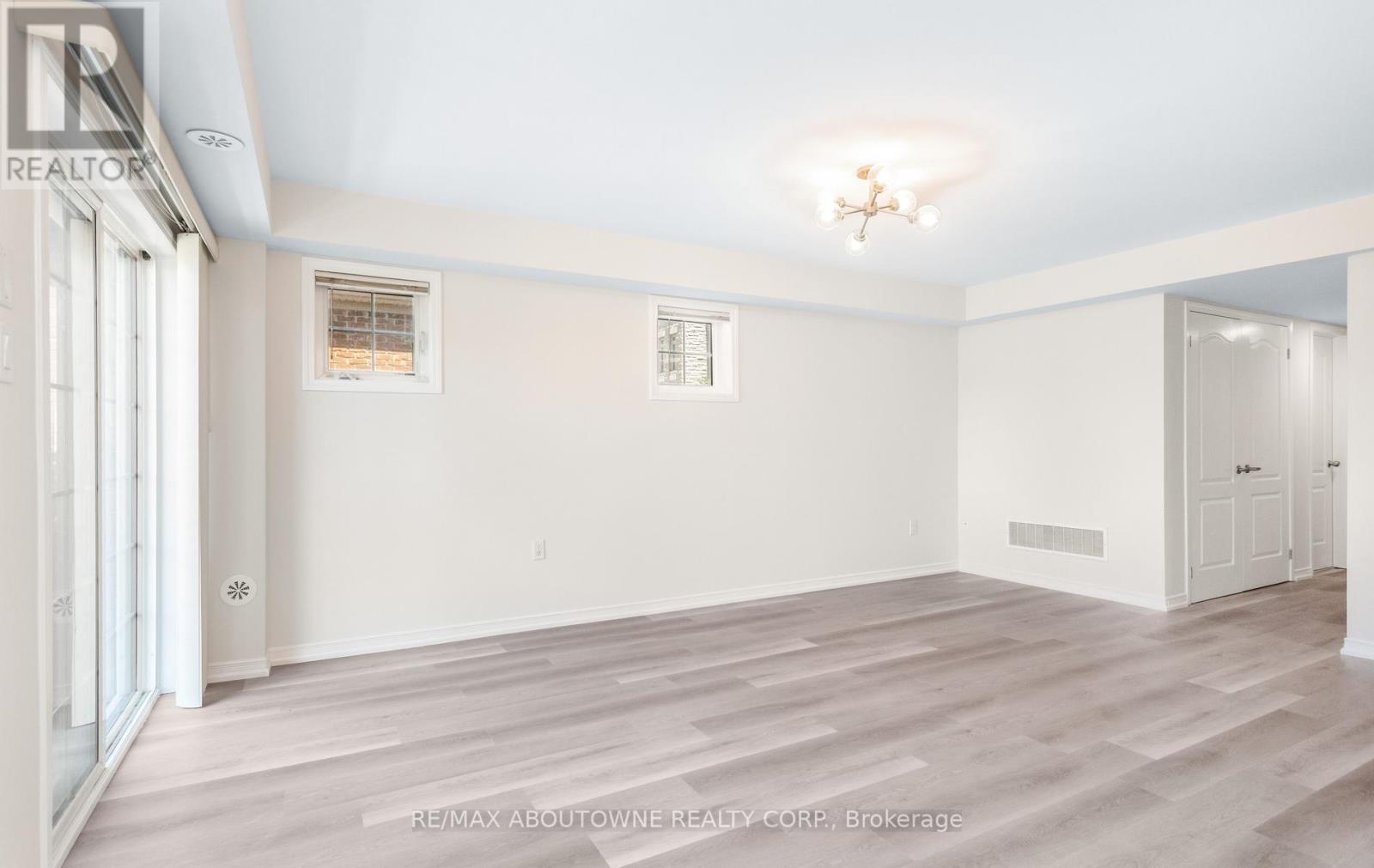 #1 2441 GREENWICH DRIVE - 15