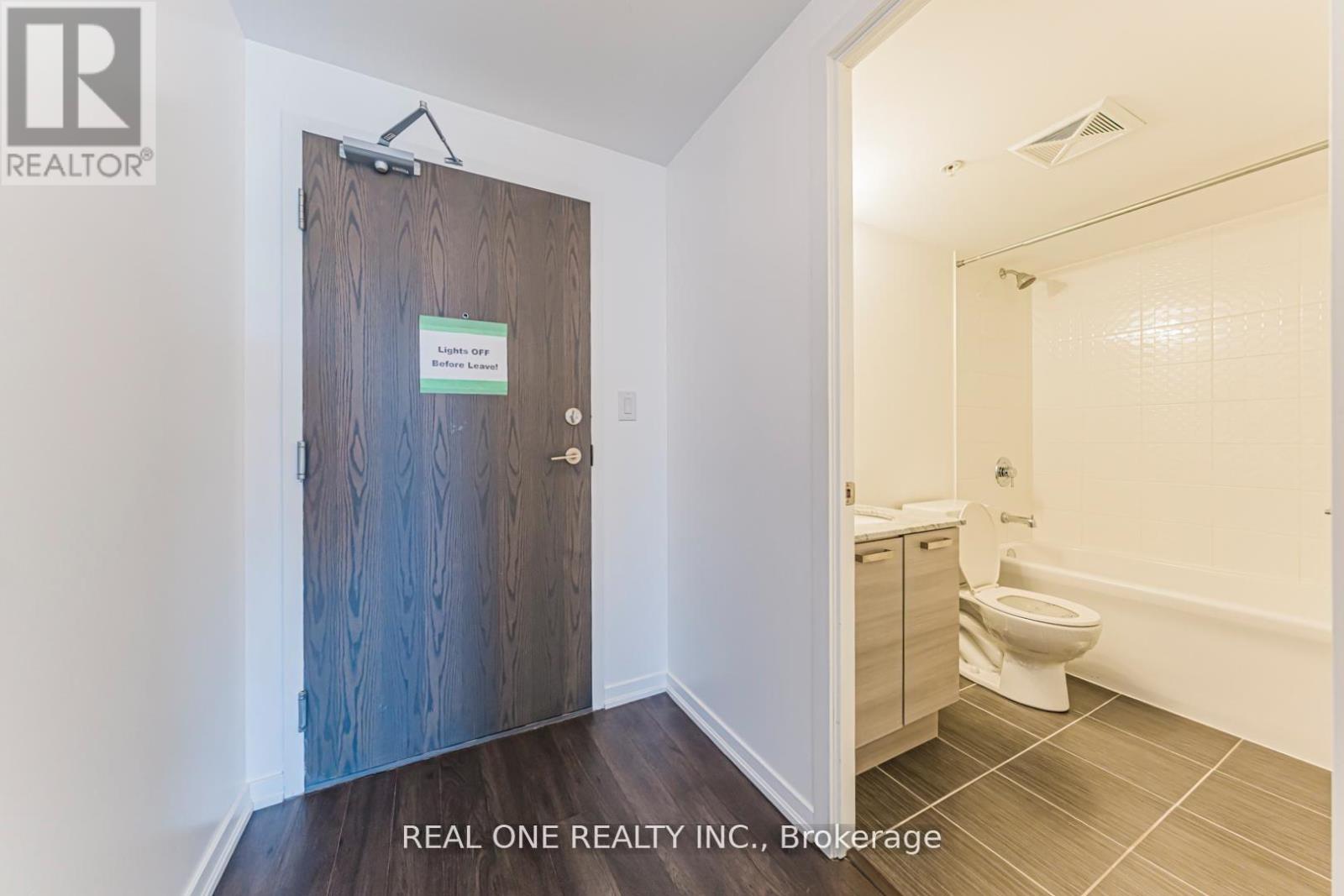 #846 68 ABELL STREET - 22