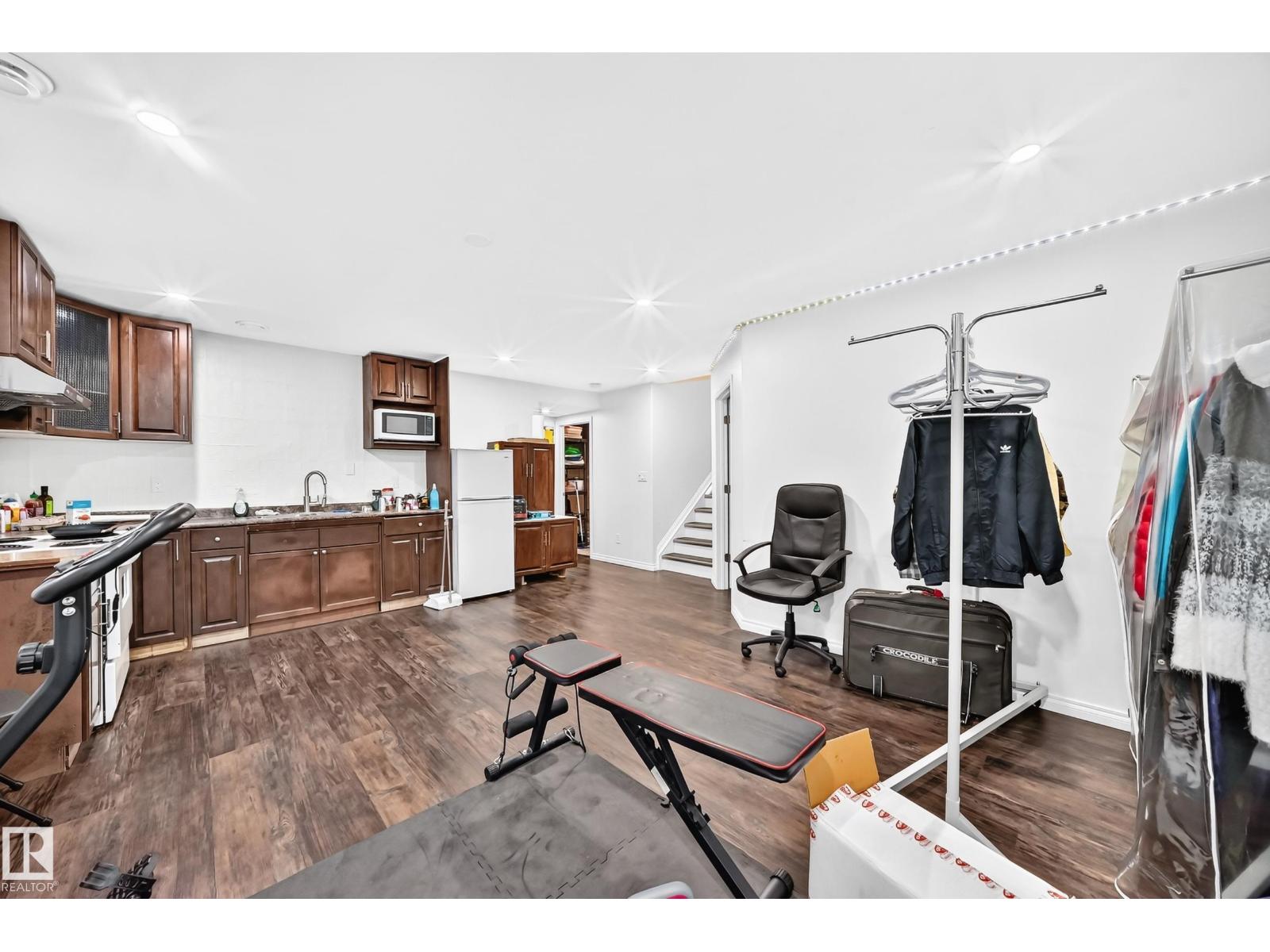 12410 171A AV NW - 64