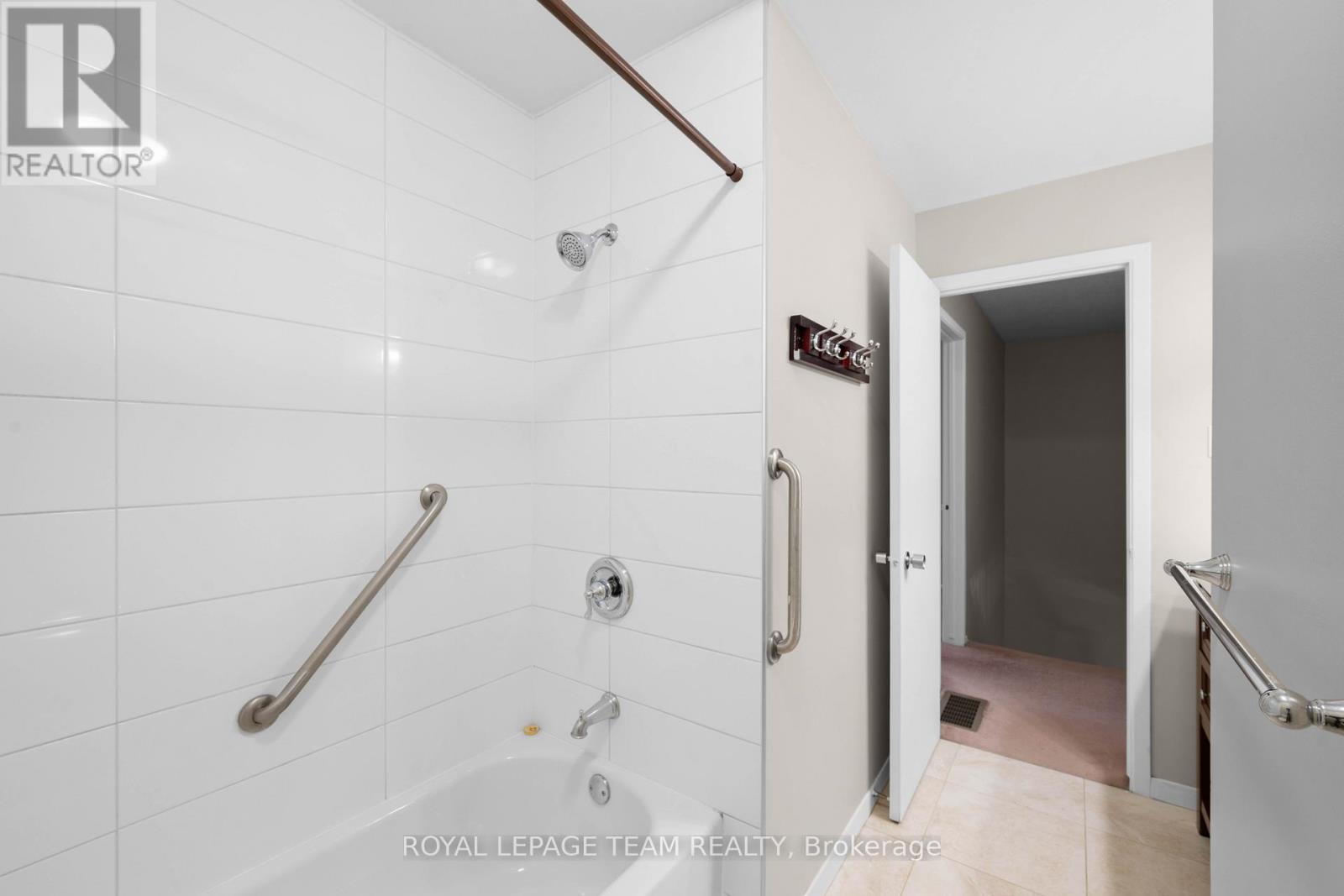 3 Bed, 6 Bath House for Sale in Ottawa – 16 – 280 MCCLELLAN ROAD, Ottawa – MLS# X13504392 - Image 26