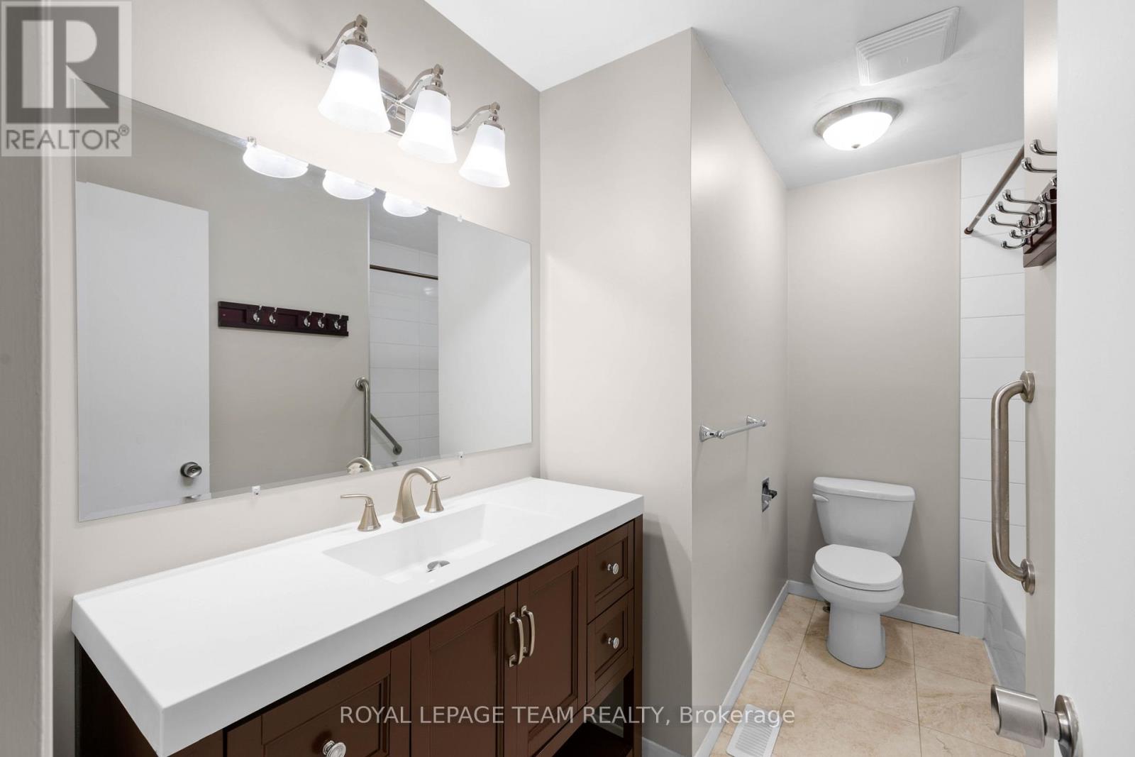 3 Bed, 6 Bath House for Sale in Ottawa – 16 – 280 MCCLELLAN ROAD, Ottawa – MLS# X13504392 - Image 25