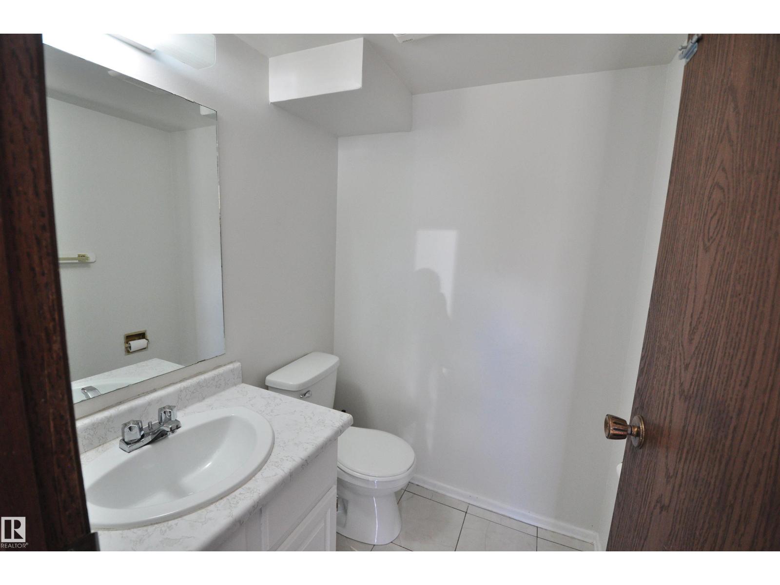 617 MILLBOURNE RD E NW - 5