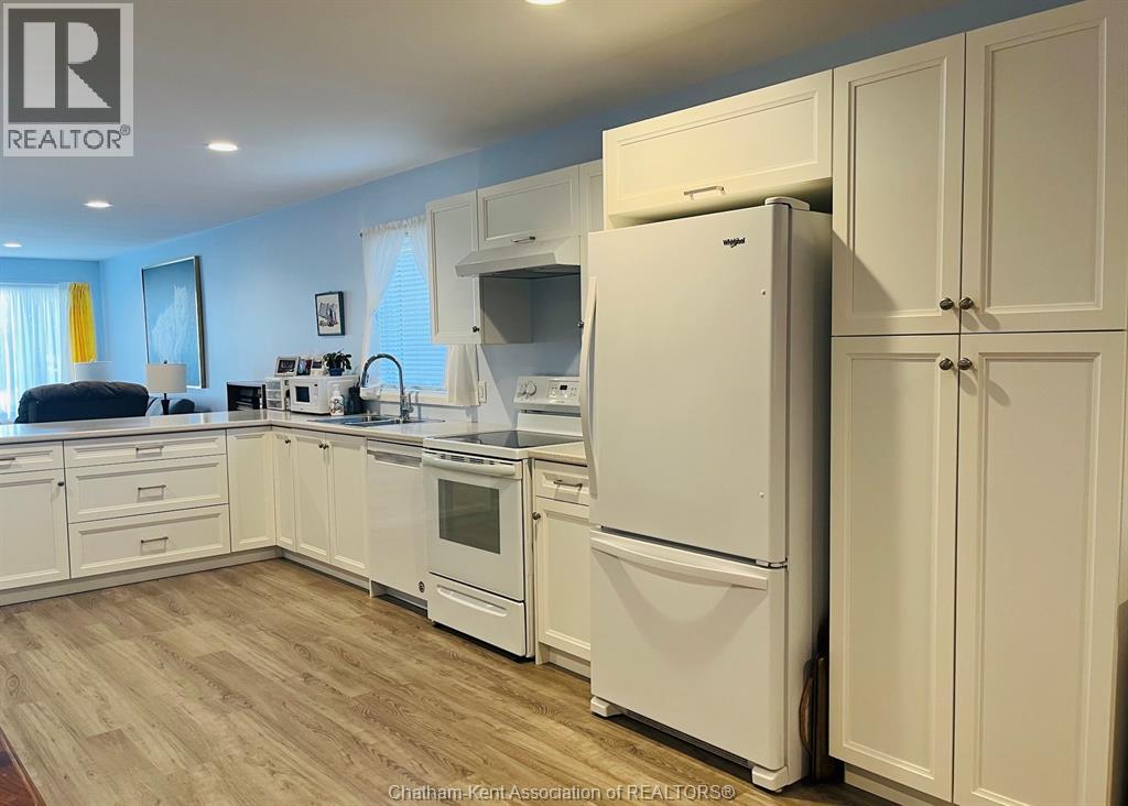 105 Moonstone CRESCENT - 11