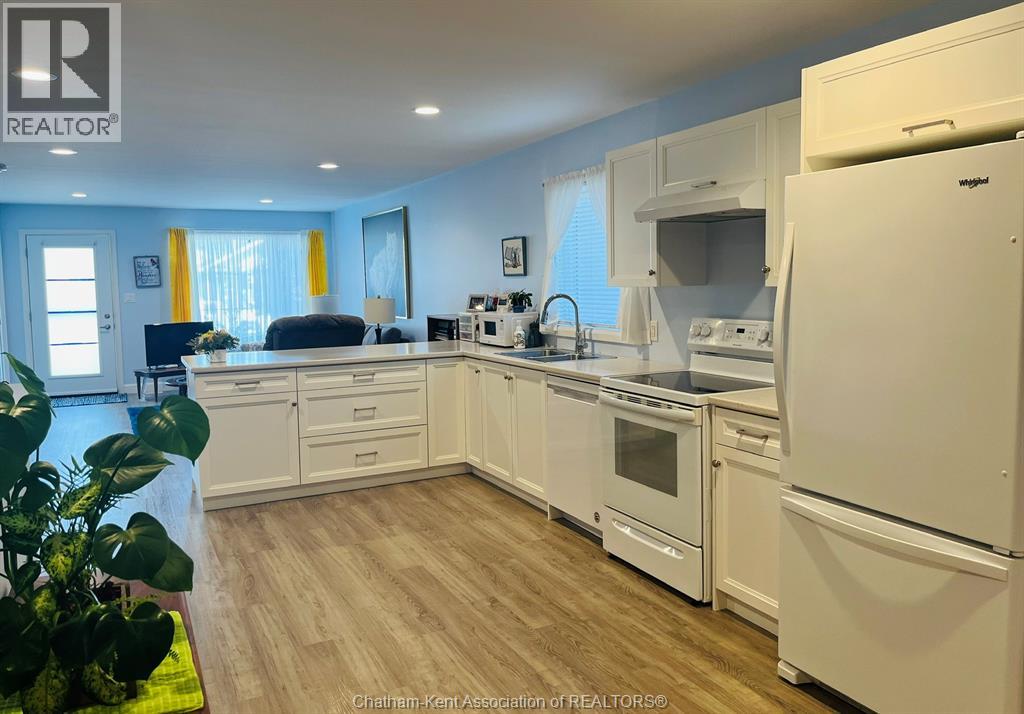 105 Moonstone CRESCENT - 12