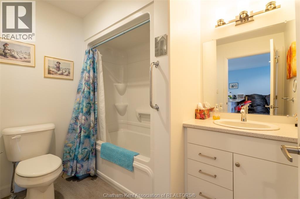 105 Moonstone CRESCENT - 18