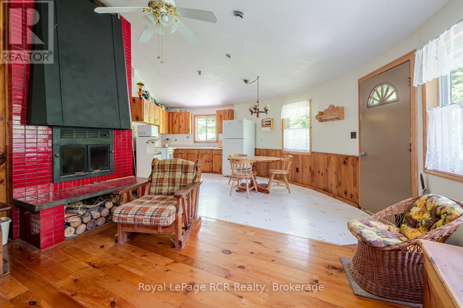 16 YOUNGS DRIVE - 39