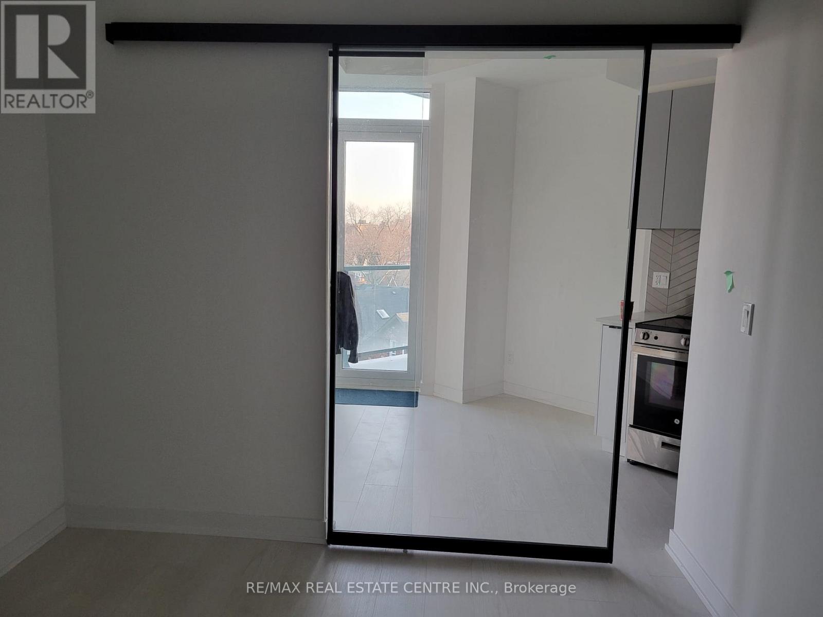 #514 57 BROCK AVENUE - Image 17