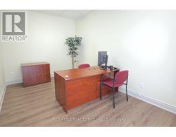 15 - 3045 Southcreek Road, Mississauga, ON L4X2E9 Photo 7