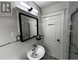 2nd Rm 3 - 46 Arnold Street, Hamilton, ON L8S1R4 Photo 21