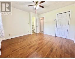 73 Hillgrade Street thumbnail 19