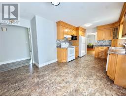 73 Hillgrade Street thumbnail 13