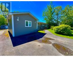 73 Hillgrade Street thumbnail 32