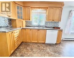 73 Hillgrade Street thumbnail 8