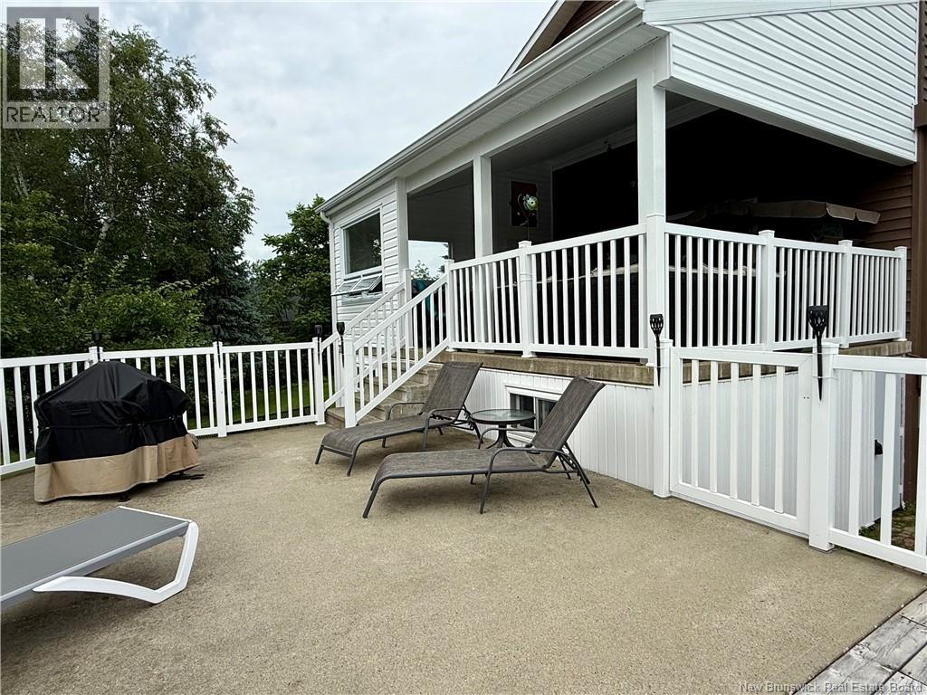 175 Devost Street - 46