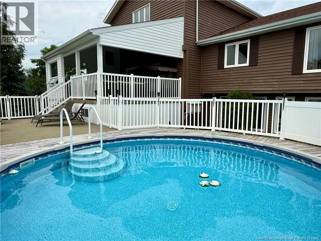 175 Devost Street - 43