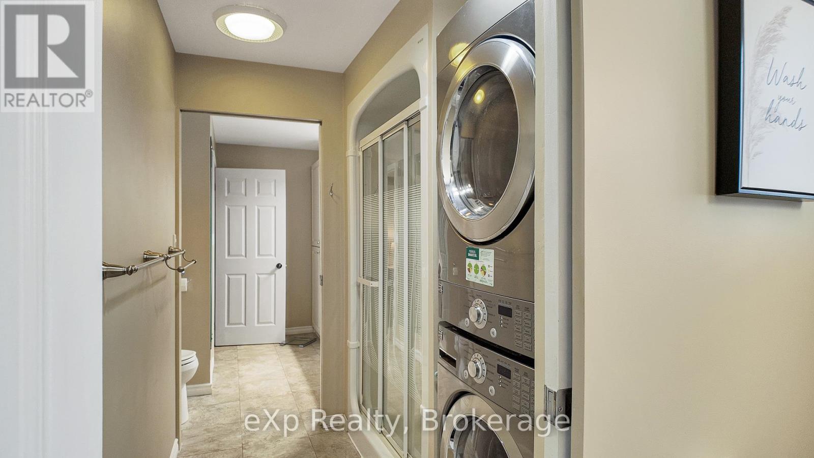 129 LAKE ROSALIND ROAD 1 - 21