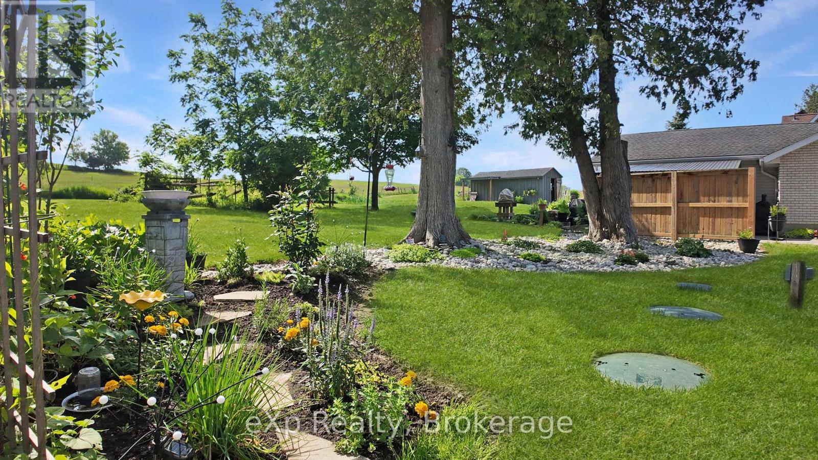 129 LAKE ROSALIND ROAD 1 - 28