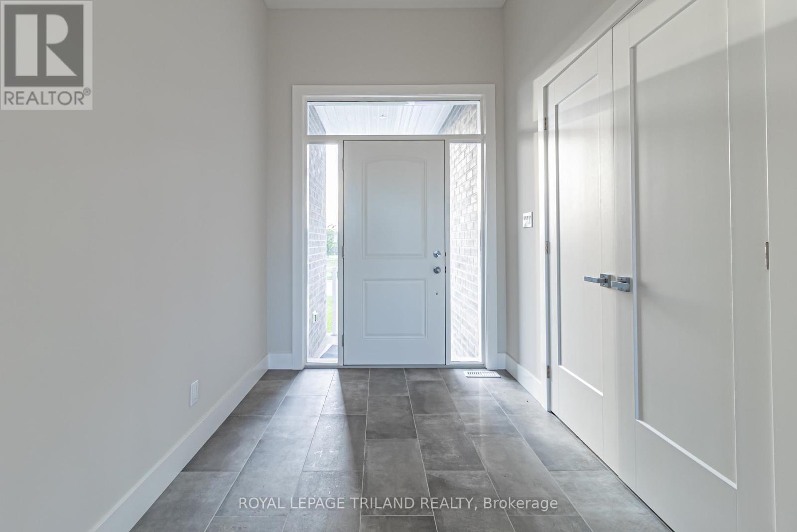 26 TATTERSALL LANE - 11