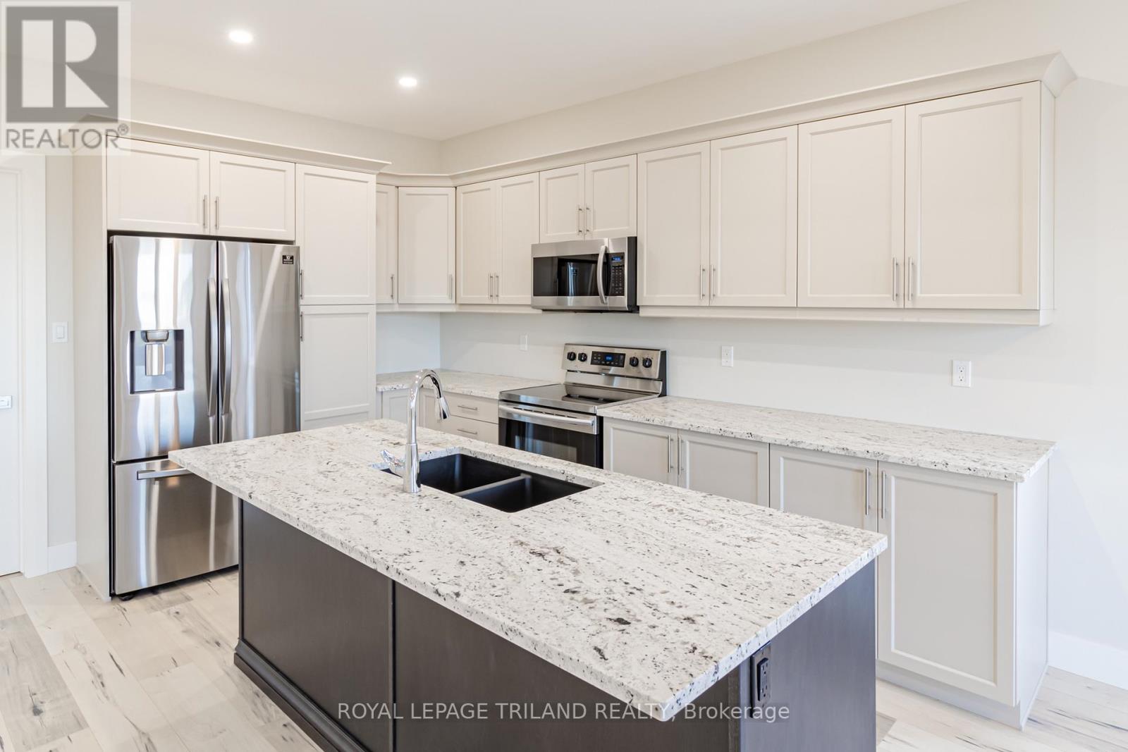 26 TATTERSALL LANE - 18
