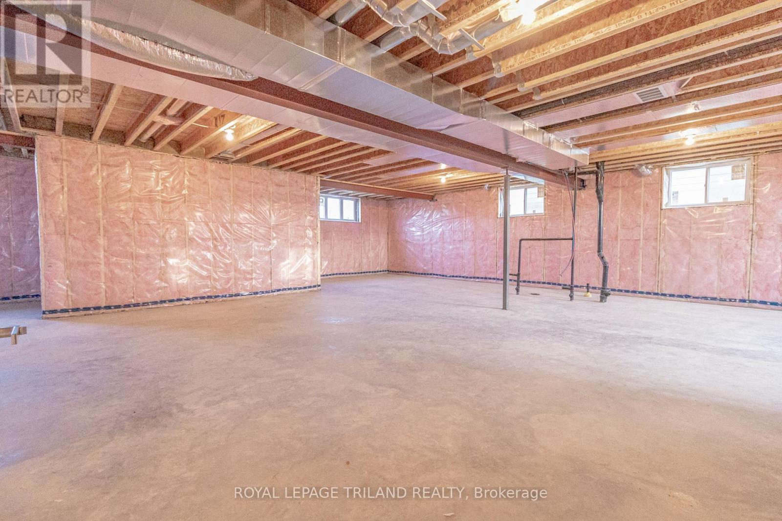 26 TATTERSALL LANE - 32
