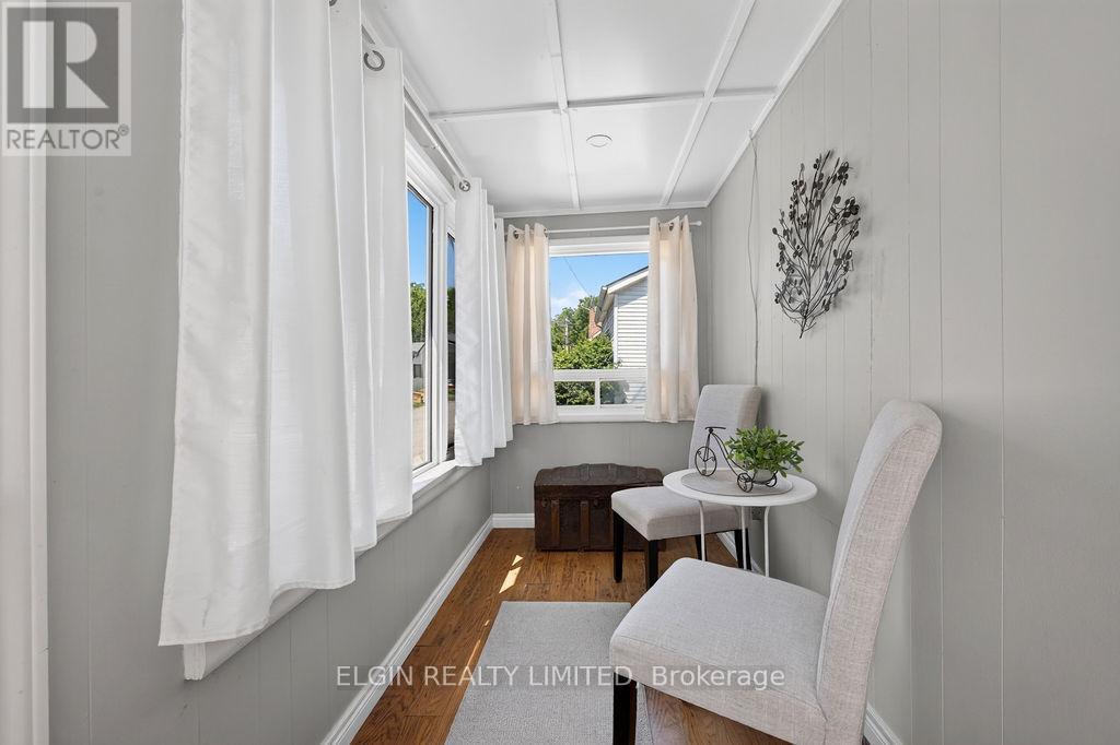 28 WALNUT STREET - Image 6
