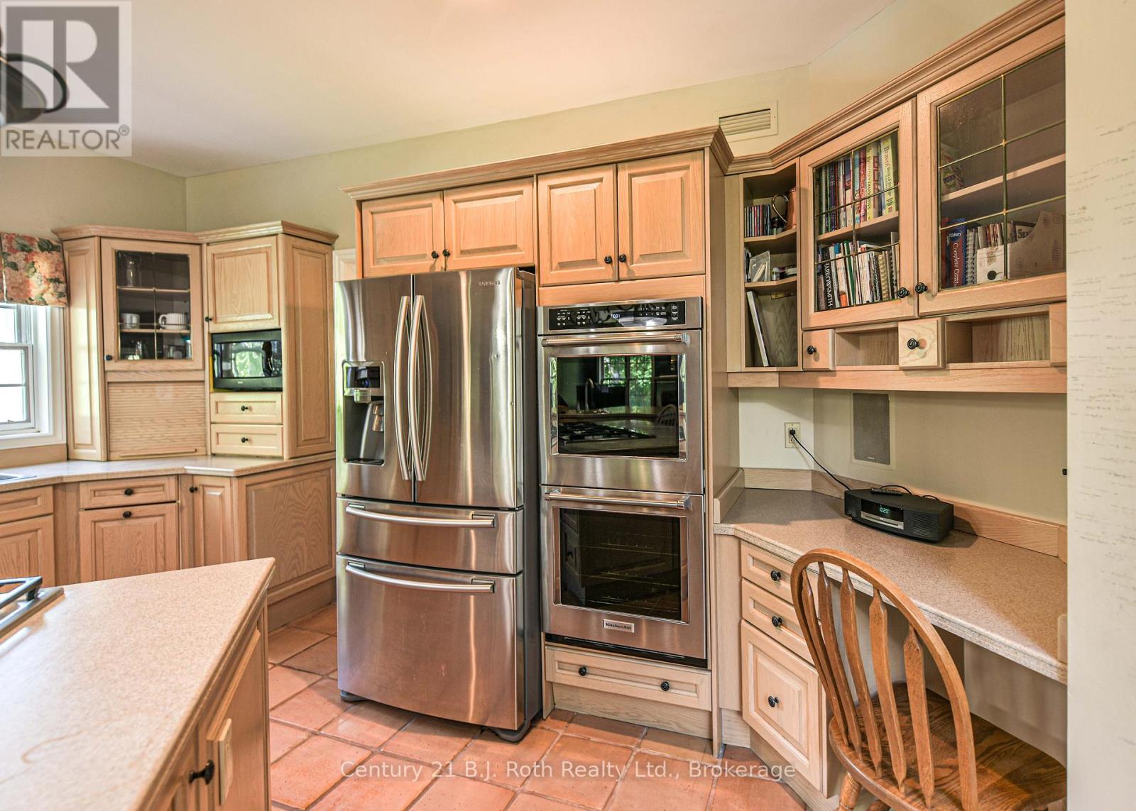 403 BAY STREET - Image 12