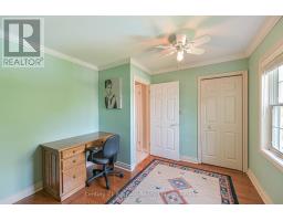 403 Bay Street, Orillia, ON L3V3X5 Photo 32